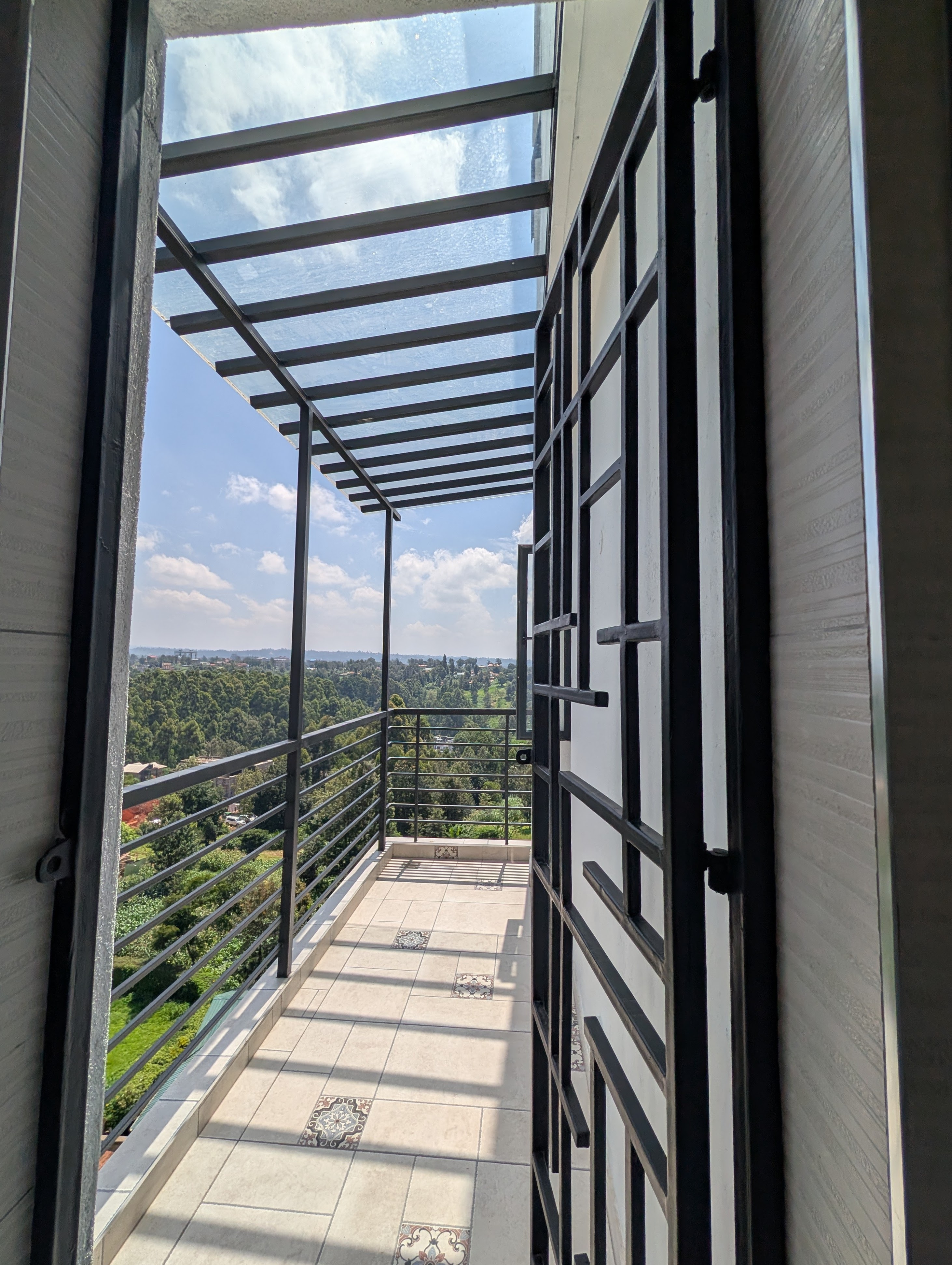 Balcony with pergola